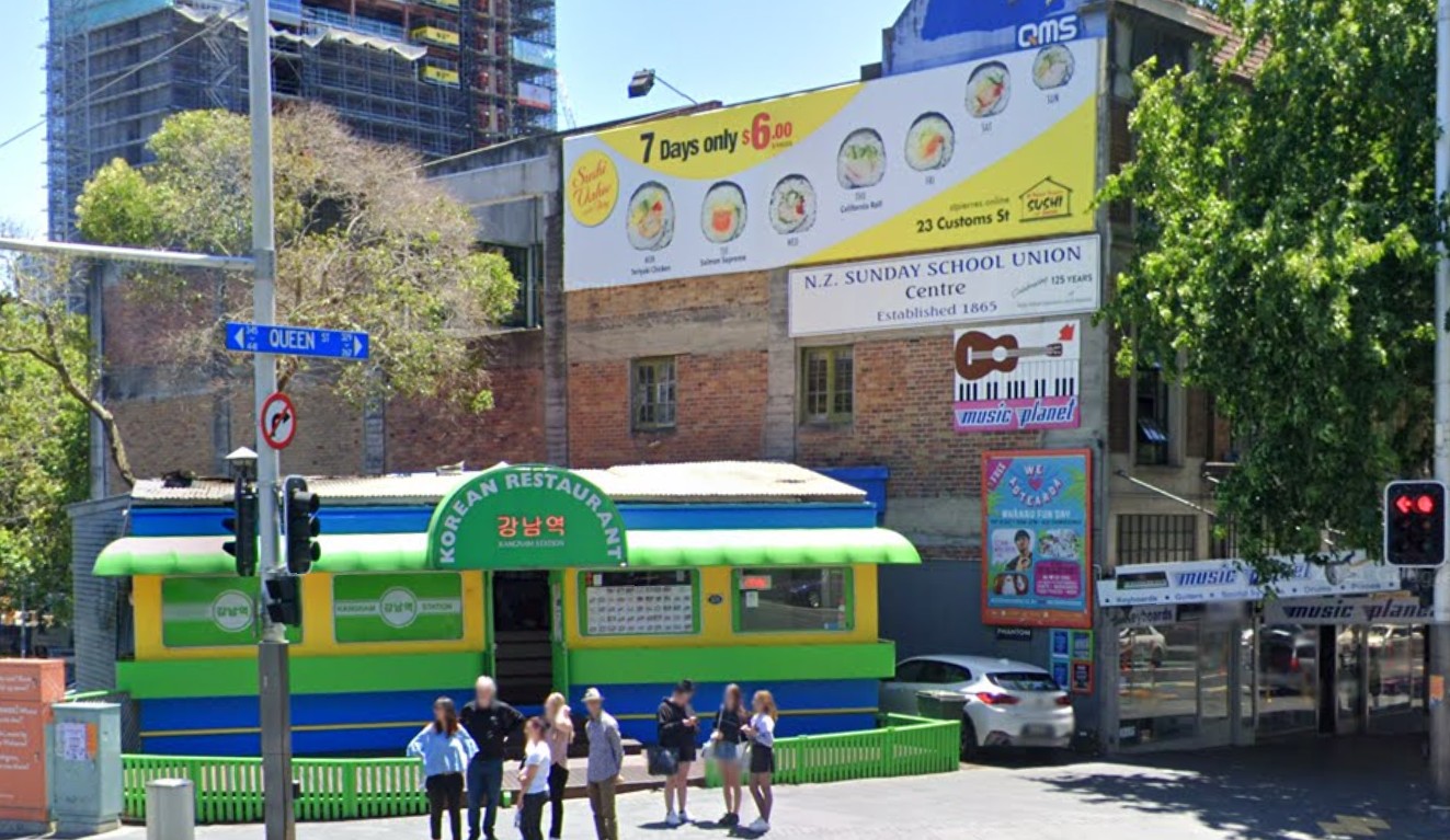 Jolly Billboards AK-123 323 Queen Street CBD Auckland Auckland