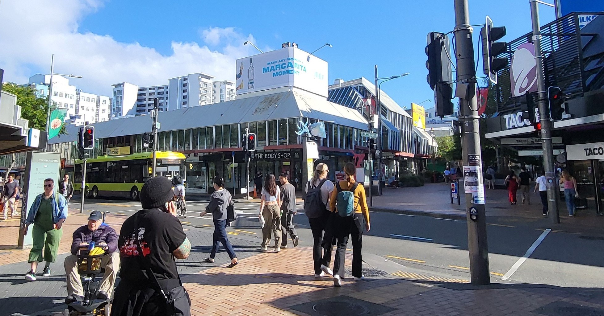 Jolly Billboards WG-687A Corner Cuba / Manners CBD Wellington