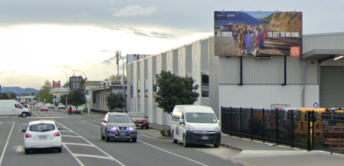 Jolly Billboards GB-61 131 Childers Road CBD Gisborne
