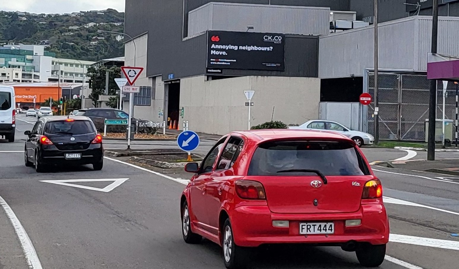 Jolly Billboards LH-Q65 Corner Bloomfield & Knights Rd CBD Lower Hutt