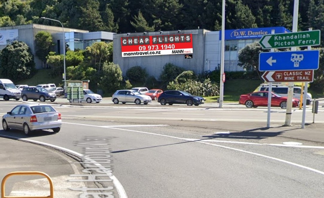 Jolly Billboards WG-121 Ngauranga Gorge -  Highway Ngauranga Wellington