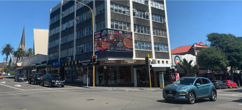Jolly Billboards NP-D5 DIGITAL CNR Devon and Liardet Street New Plymouth Central New Plymouth