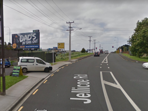 Jellicoe Road Billboard Auckland2