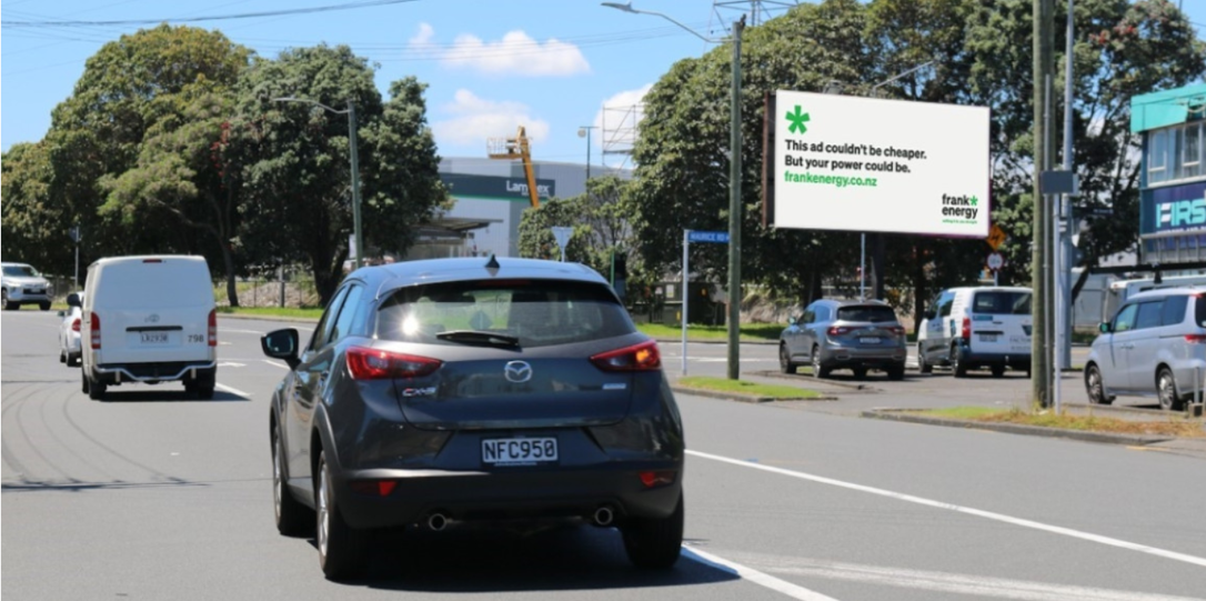 Jolly Billboards AK-610A Stadium Station & Maurice Corner Penrose Auckland