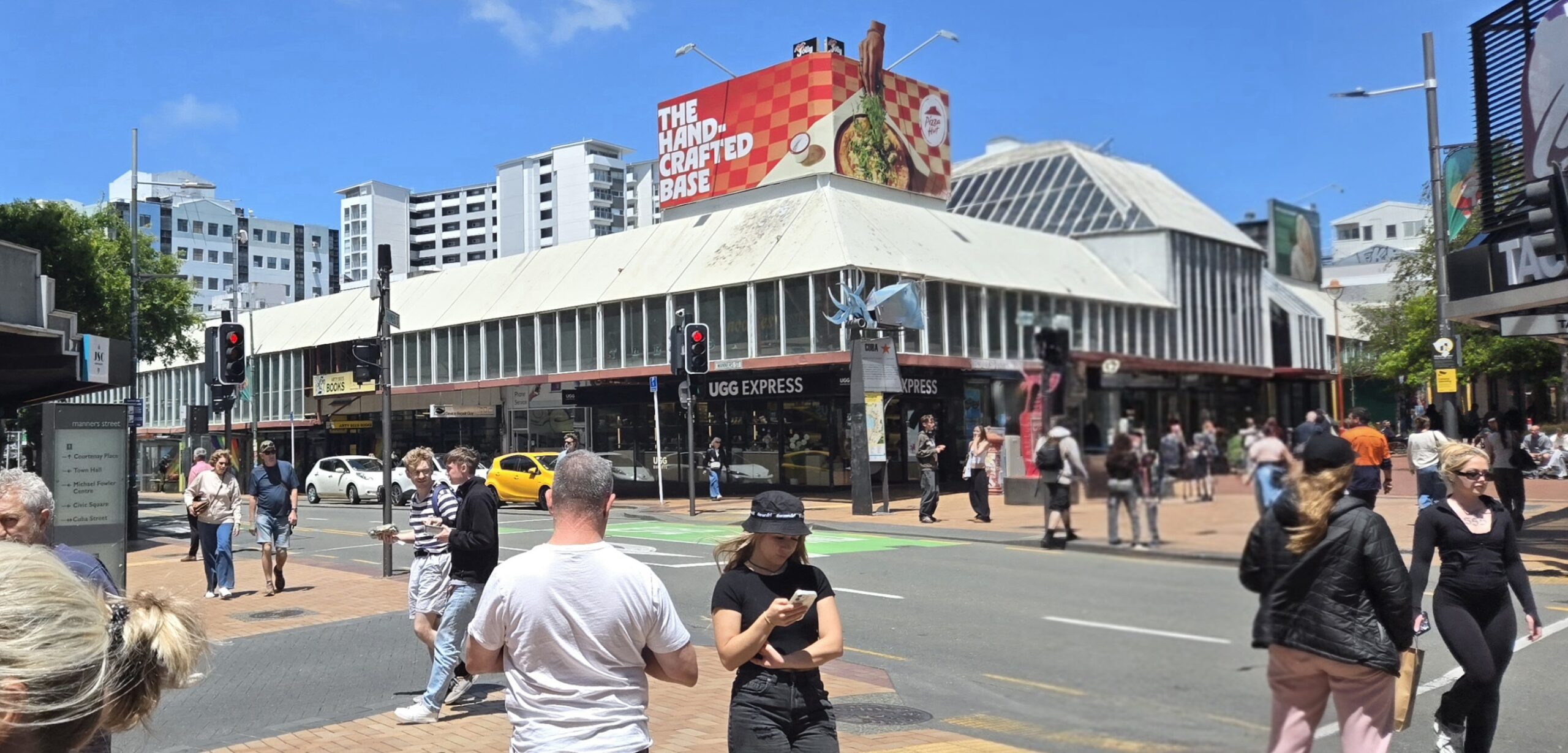 Jolly Billboards WG-687 Corner Manners  / Cuba CBD Wellington